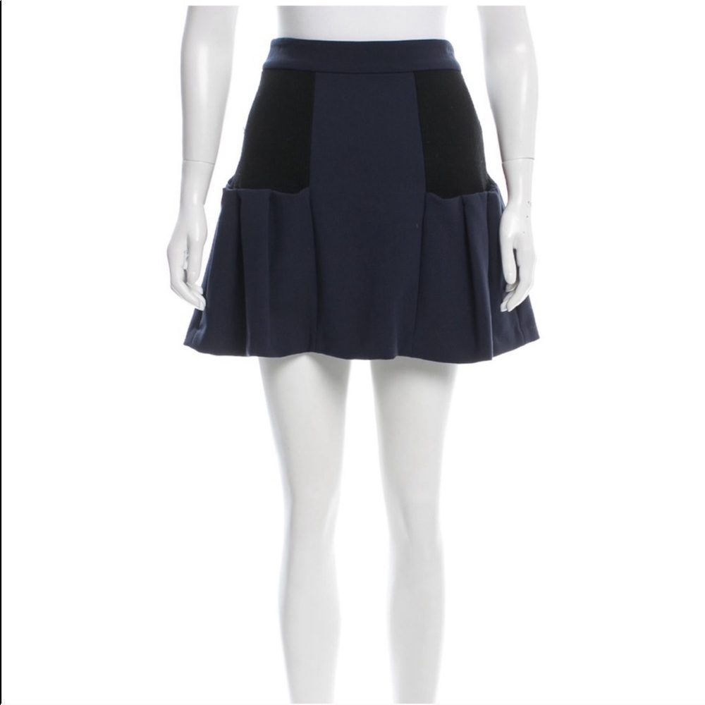 Alice + Olivia Navy and Black Pleated Mini Skirt